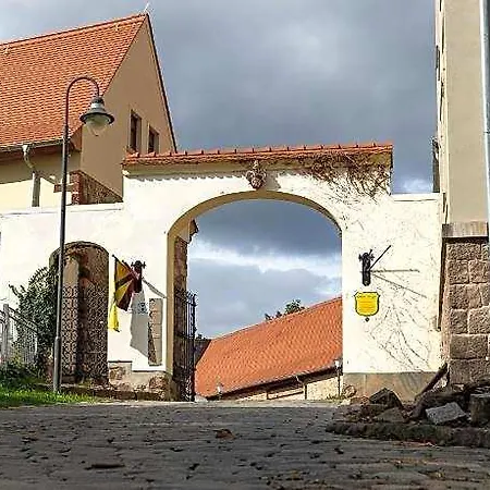 Haugwitzwinkel 3*