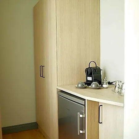 Haugwitzwinkel 3* Taucha