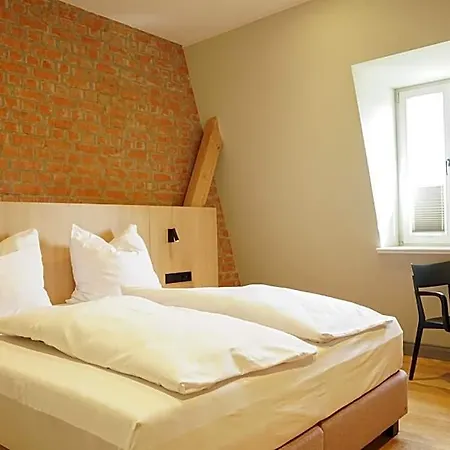 Haugwitzwinkel Gasthof 3*